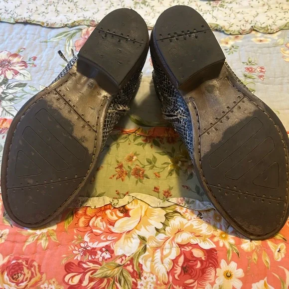 Dingo Black Snake Print Ankle Booties - Picture 4 of 6